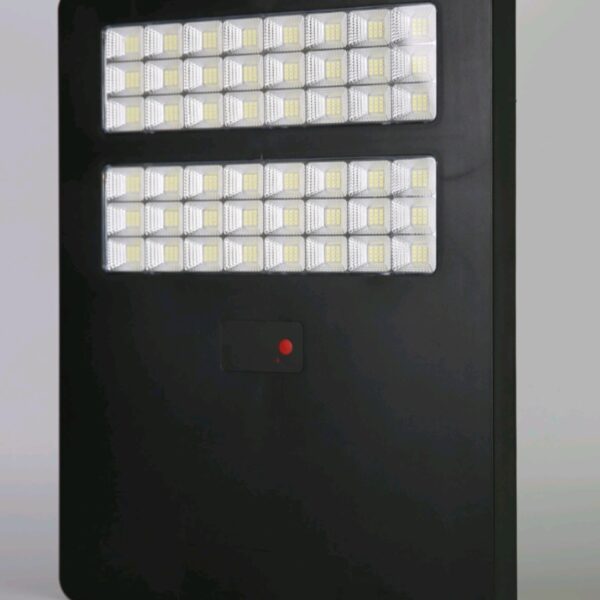 300 WATT SOLAR ALL IN ONE STREET LIGHT